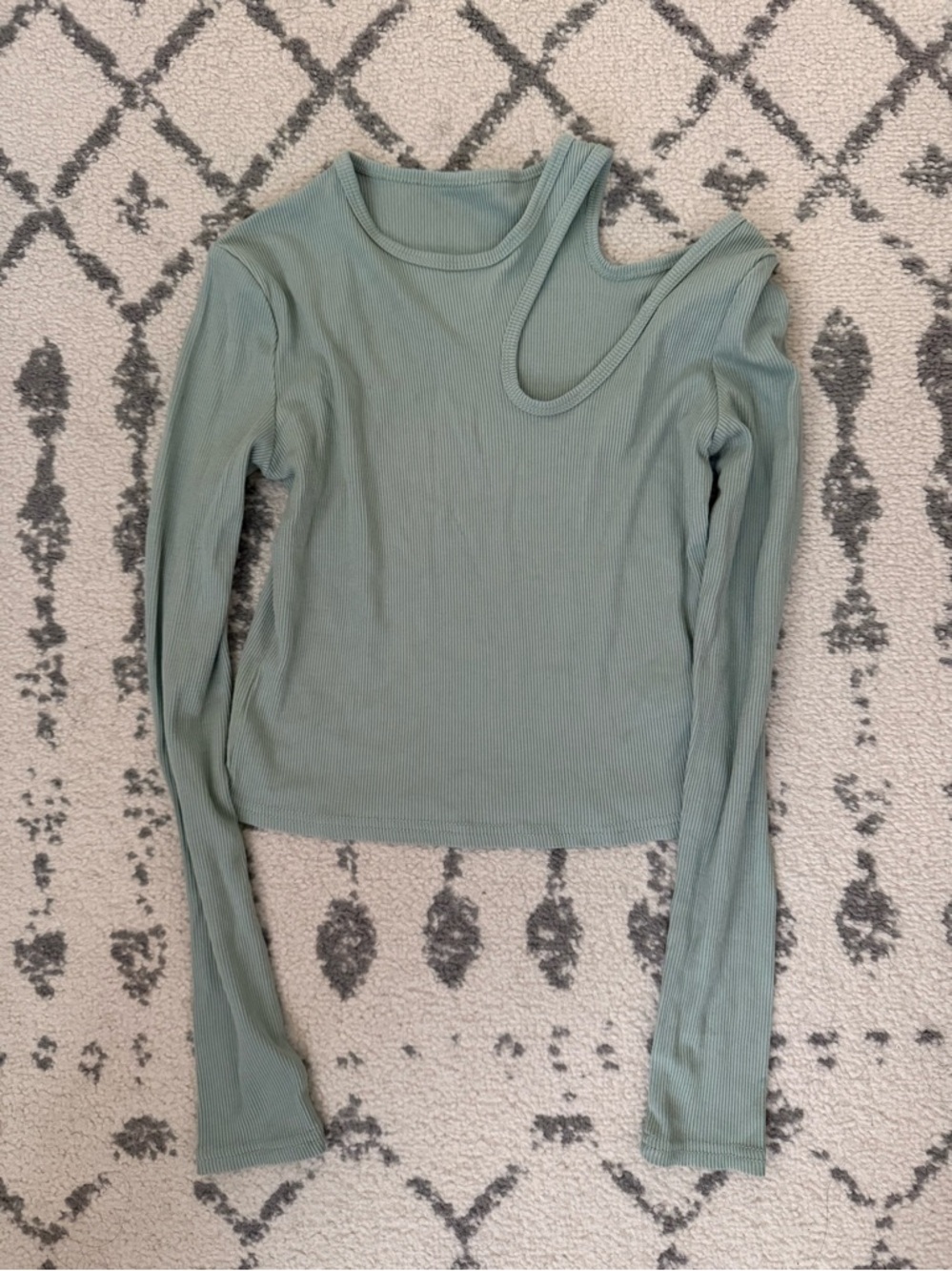 Sage green cold shoulder top xs